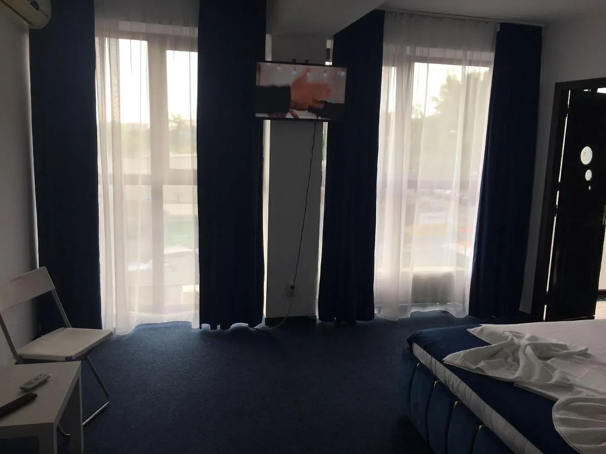 בוקרשט Hotel Blue רומניה